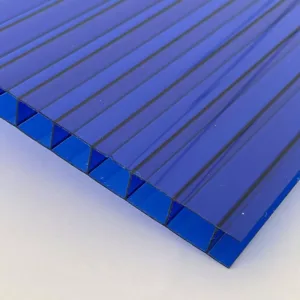 Policarbonato Celular Azul – Protección Solar y Estética Moderna